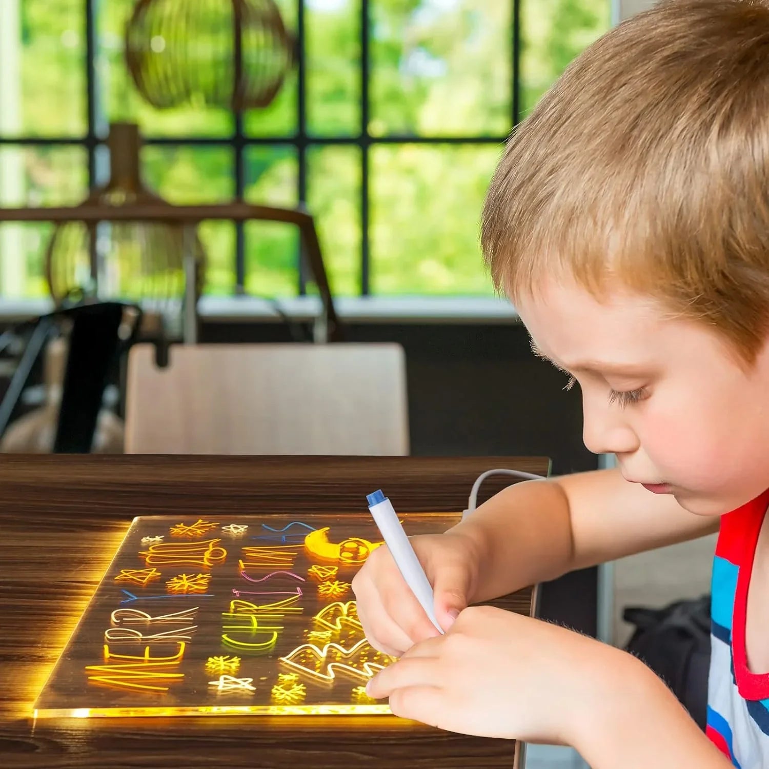 MagicBoard – Glødende LED-tegnebrett